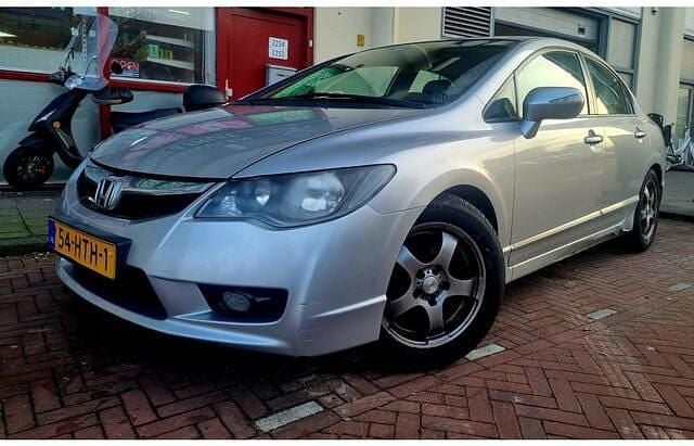 Grijs (metallic) Occasion 2009 Honda Civic Hybrid Sedan | € 2.995 (Goede deal) - Afbeelding 1/4