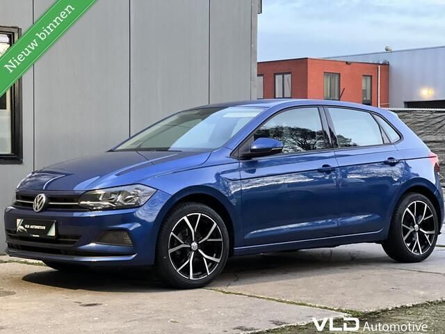 Blauw Gebruikt 2018 VW Polo Comfortline Hatchback | € 15.895 (Eerlijke prijs) - Afbeelding 1/4