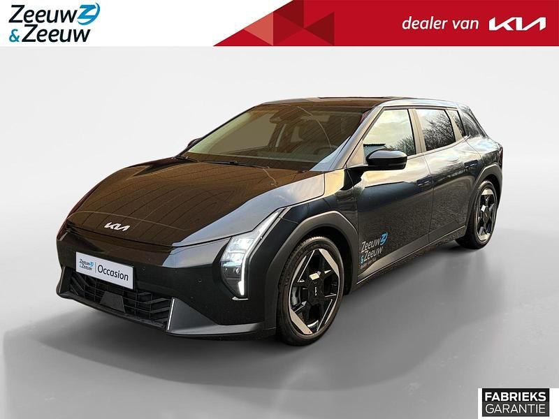 Zwart Occasion 2025 Kia EV4 Advance Hatchback | € 38.995 (Goede deal) - Afbeelding 1/4