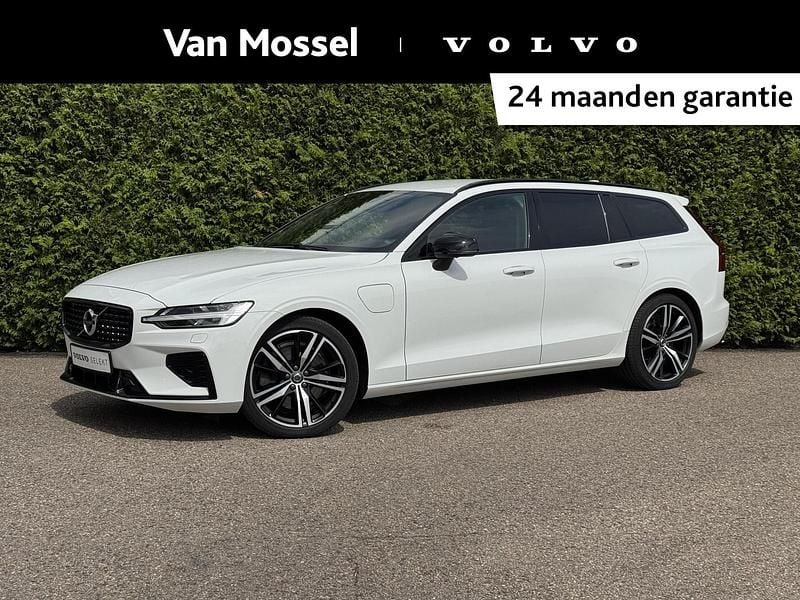Wit Gebruikt 2022 Volvo V60 R-Design Stationwagen | € 38.940 (Eerlijke prijs) - Afbeelding 1/4