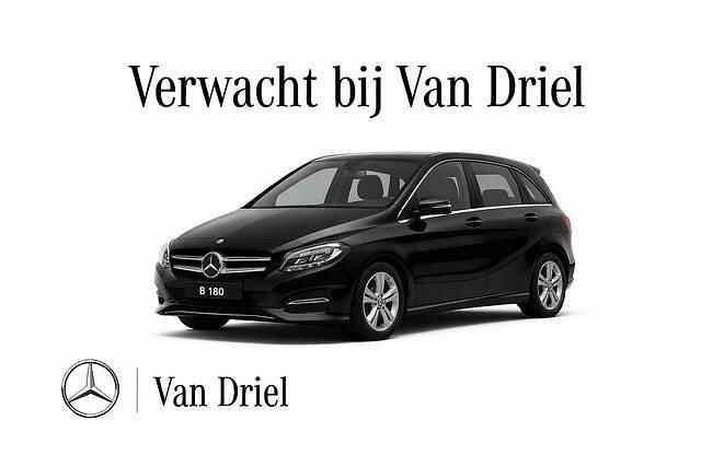 Zwart (metallic) Gebruikt 2018 Mercedes B180 Style MPV | € 19.950 (Eerlijke prijs) - Afbeelding 1/1