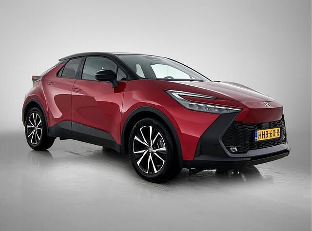 Occasion Toyota C-HR Edition 140 PK (102 kW) 2025 Rood SUV