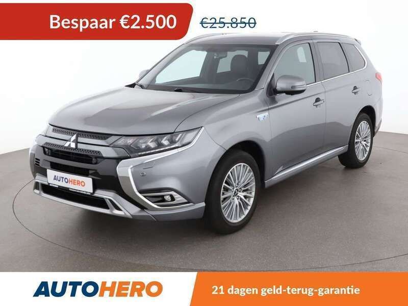 Grijs Gebruikt 2020 Mitsubishi Outlander P-HEV Plus SUV | € 23.549 (Super prijs) - Afbeelding 1/3