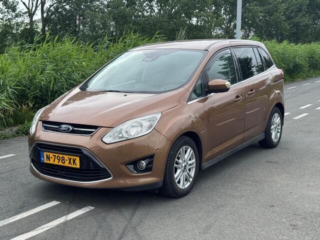 Bruin Gebruikt 2014 Ford Grand C-Max Titanium MPV | € 4.999 (Duur) - Afbeelding 1/4