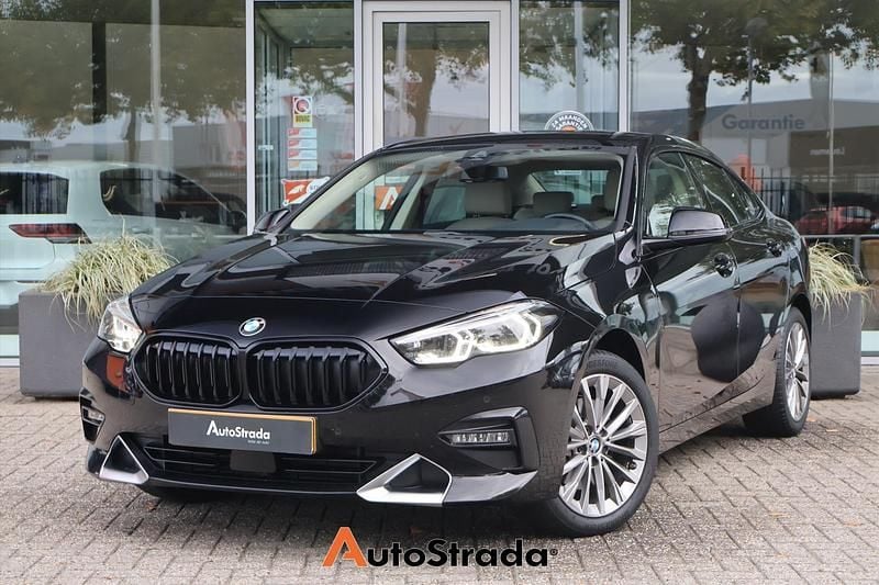Zwart Gebruikt 2021 BMW 218 Coupé | € 22.895 (Super prijs) - Afbeelding 1/4