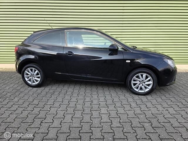 Occasion Seat Ibiza SC Sport 105 PK (77 kW) 2014 Zwart Hatchback