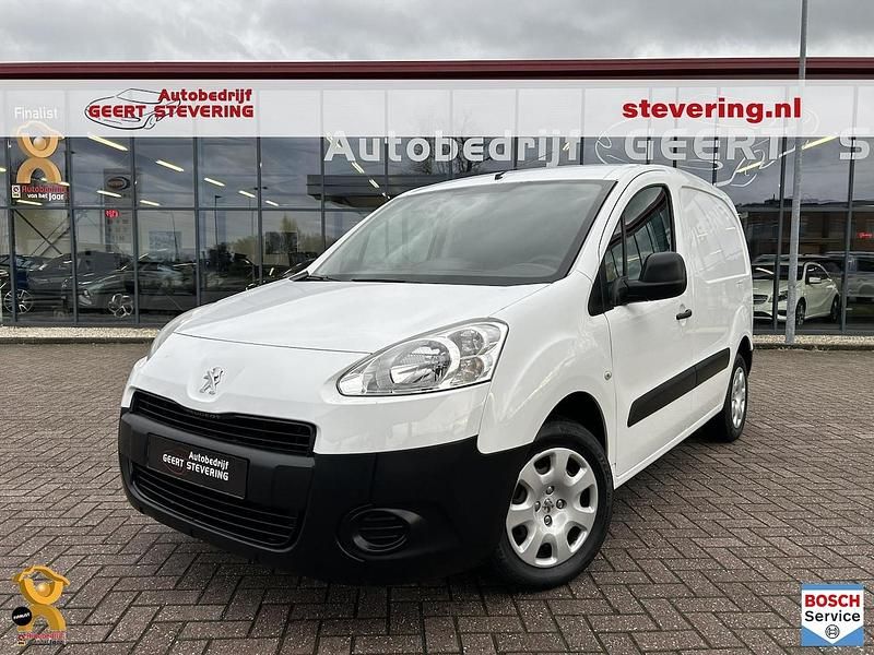 Wit Occasion 2014 Peugeot Partner MPV | € 5.450 (Iets duurder) - Afbeelding 1/4