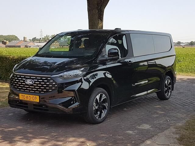 Occasion Ford Tourneo Limited 170 PK (125 kW) 2024 Zwart Van