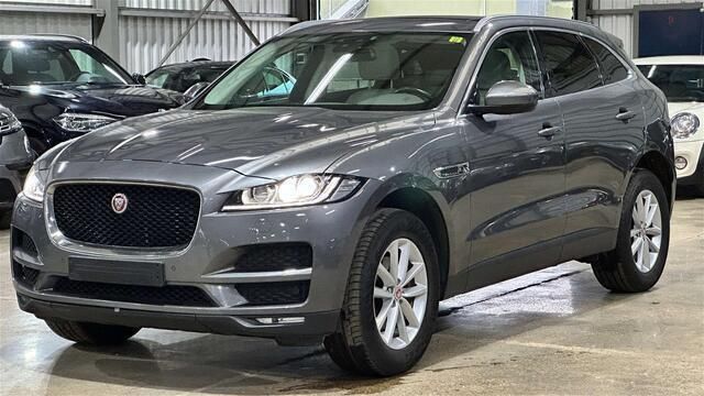 Grijs Gebruikt 2017 Jaguar F-Pace Portfolio SUV | € 14.900 - Afbeelding 1/4