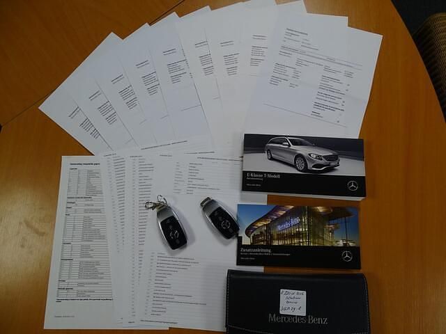 Occasion Mercedes 220 Prestige 193 PK (141 kW) 2016 Bruin Stationwagen