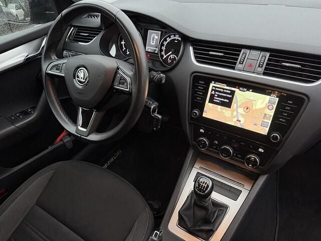 Occasion Skoda Octavia Business Line 116 PK (85 kW) 2020 Grijs Stationwagen