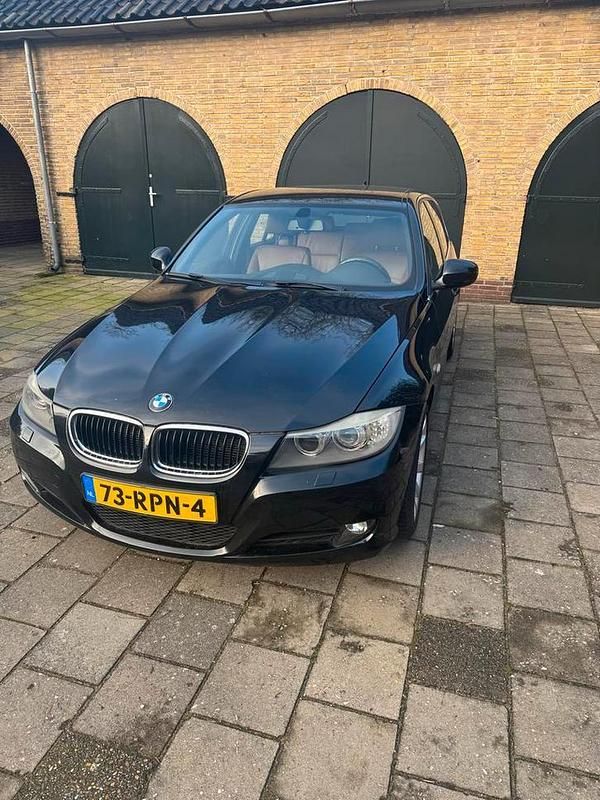 Occasion BMW 318 136 PK (100 kW) 2011 Zwart Stationwagen
