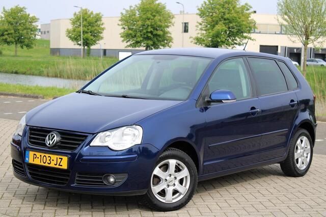 Blauw Gebruikt 2008 VW Polo Style Hatchback | € 3.999 (Eerlijke prijs) - Afbeelding 1/4