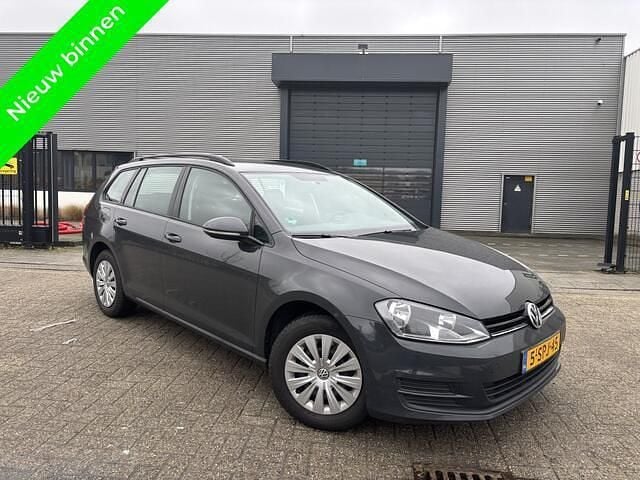 Grijs (metallic) Occasion 2013 VW Golf VII Trendline Stationwagen | € 4.299 (Eerlijke prijs) - Afbeelding 1/4