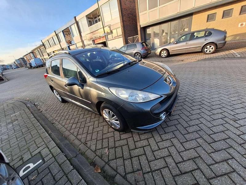 Occasion 2009 Peugeot 207 Stationwagen | € 1.700 (Goede deal) - Afbeelding 1/4