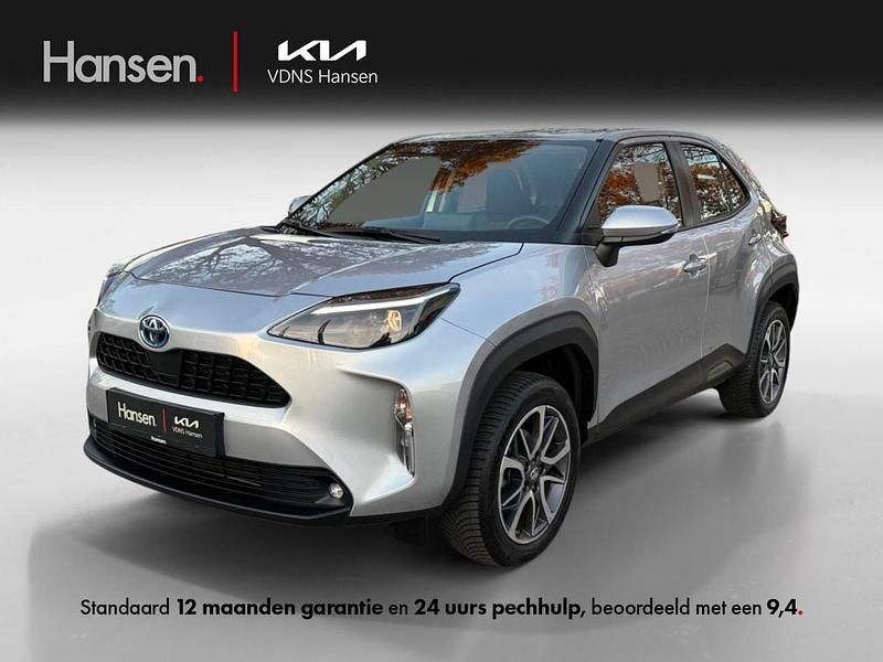 Grijs Gebruikt 2022 Toyota Yaris Cross Active SUV | € 23.945 (Goede deal) - Afbeelding 1/4