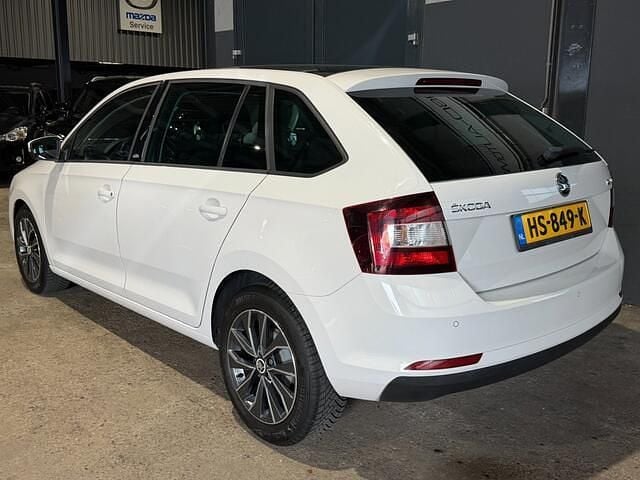 Occasion Skoda Rapid 90 PK (66 kW) 2015 Wit (metallic) Hatchback