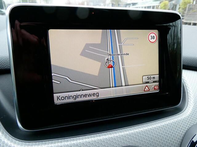 Occasion Mercedes B200 Ambition 157 PK (115 kW) 2014 Zwart (metallic) MPV