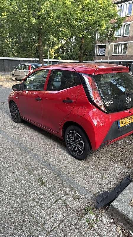 Gebruikt 2017 Toyota Aygo X-cite Hatchback | € 5.900 (Super prijs) - Afbeelding 1/4