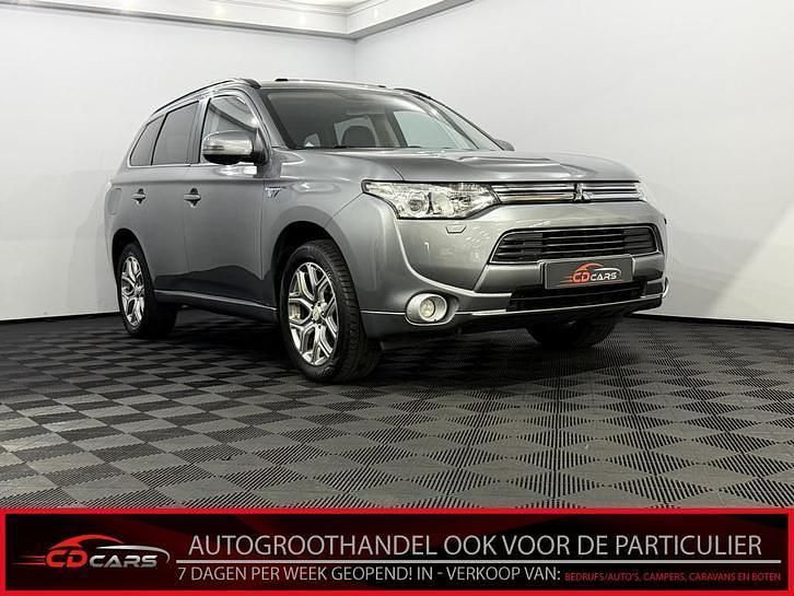 Occasion Mitsubishi Outlander Instyle 135 PK (99 kW) 2014 Grijs SUV
