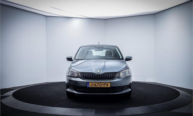 Occasion Skoda Fabia Active 2018 Grijs Hatchback