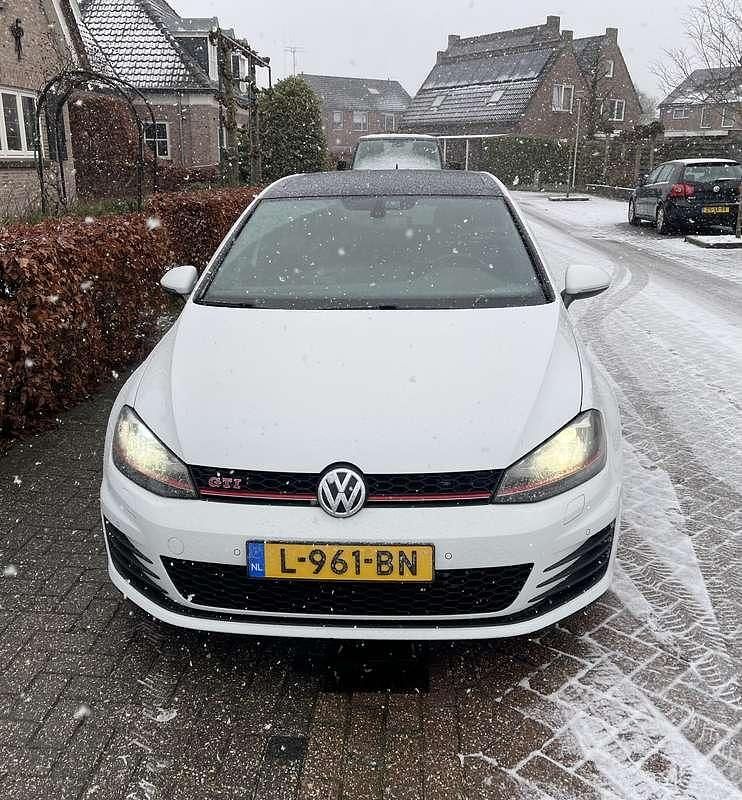 Occasion VW Golf VII GTI 230 PK (169 kW) 2014 Wit Stationwagen