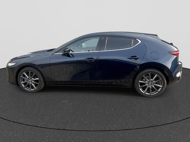Nieuw Mazda 3 Takumi-Line 140 PK (102 kW) 2025 Blauw Sedan