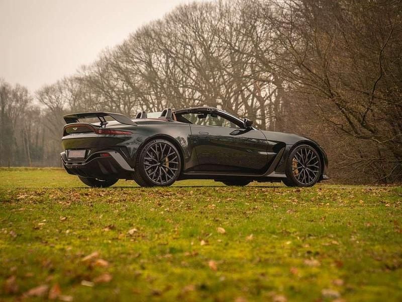 Occasion Aston Martin V12 Vantage 699 PK (514 kW) 2023 Groen (metallic) Cabriolet