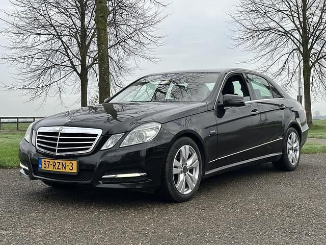 Occasion Mercedes E350 Avantgarde 233 PK (171 kW) 2010 Zwart Sedan