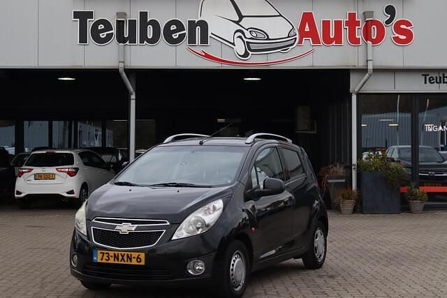 Zwart Occasion 2011 Chevrolet Spark LS Hatchback | € 1.485 (Eerlijke prijs) - Afbeelding 1/4