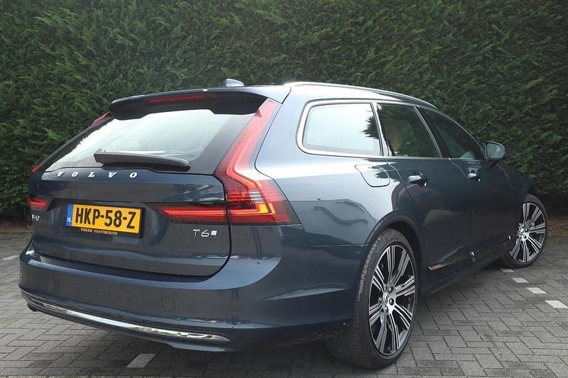 Occasion Volvo V90 Ultra 350 PK (257 kW) 2025 Blauw Stationwagen