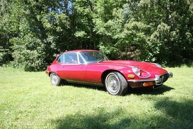 Rood Gebruikt 1972 Jaguar E-Type | € 27.000 - Afbeelding 1/4