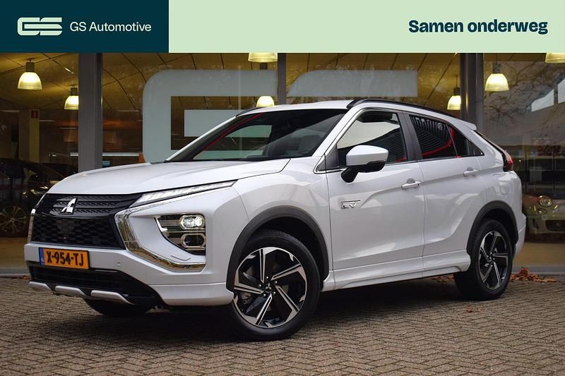 Wit Gebruikt 2024 Mitsubishi Eclipse Cross Instyle SUV | € 31.405 (Iets duurder) - Afbeelding 1/4