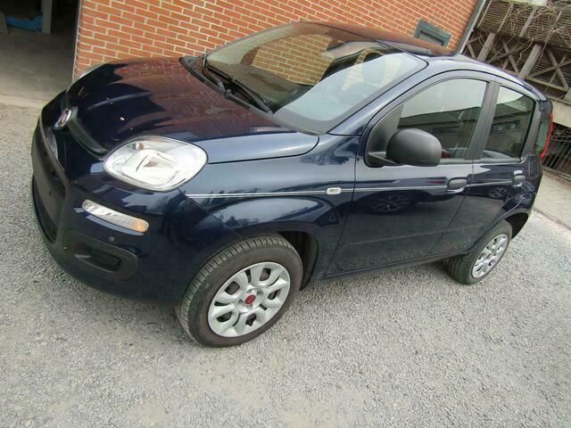 Blauw Gebruikt 2016 Fiat Panda Hatchback | € 8.350 (Eerlijke prijs) - Afbeelding 1/4