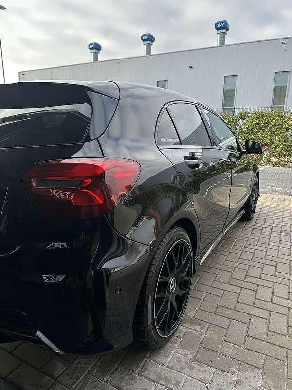 Occasion Mercedes A180 Prestige 122 PK (89 kW) 2016 Zwart Stationwagen