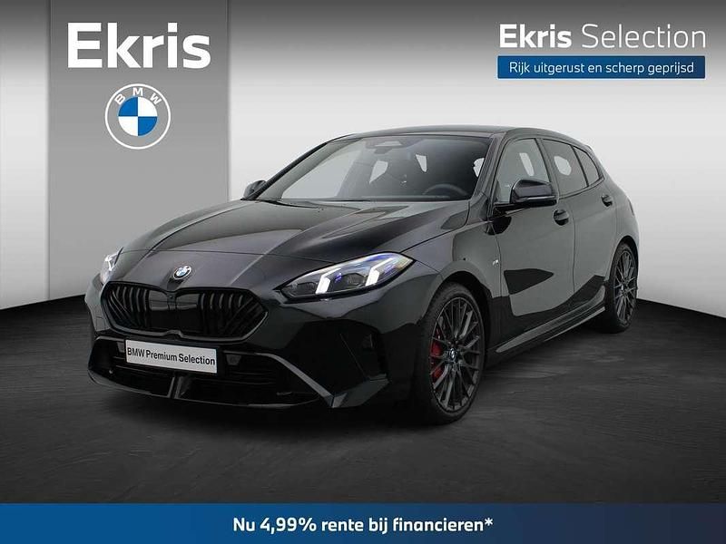 Zwart Gebruikt 2025 BMW 120 M Sport Hatchback | € 40.900 - Afbeelding 1/4