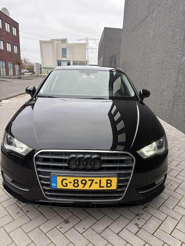 Occasion 2016 Audi A3 Ambition Sedan | € 12.000 (Goede deal) - Afbeelding 1/4