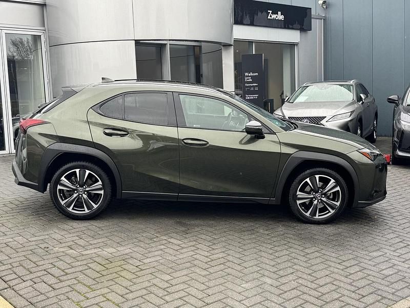 Occasion Lexus UX Business Edition 184 PK (135 kW) 2023 Groen SUV