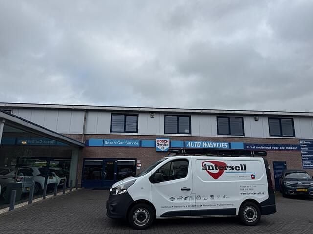 Wit Occasion 2017 Opel Vivaro Edition MPV | € 4.450 (Eerlijke prijs) - Afbeelding 1/4