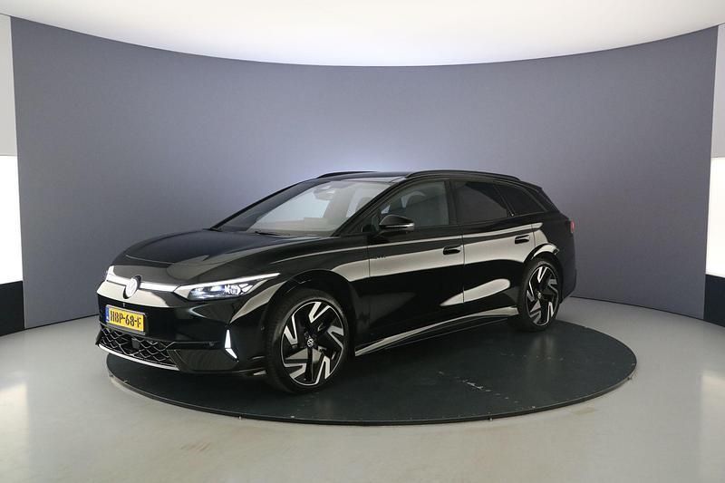 Zwart Gebruikt 2025 VW ID.7 GTX Sedan | € 62.900 - Afbeelding 1/4