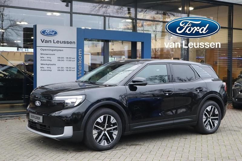 Zwart Occasion 2024 Ford Explorer Extended Range SUV | € 38.890 (Goede deal) - Afbeelding 1/4
