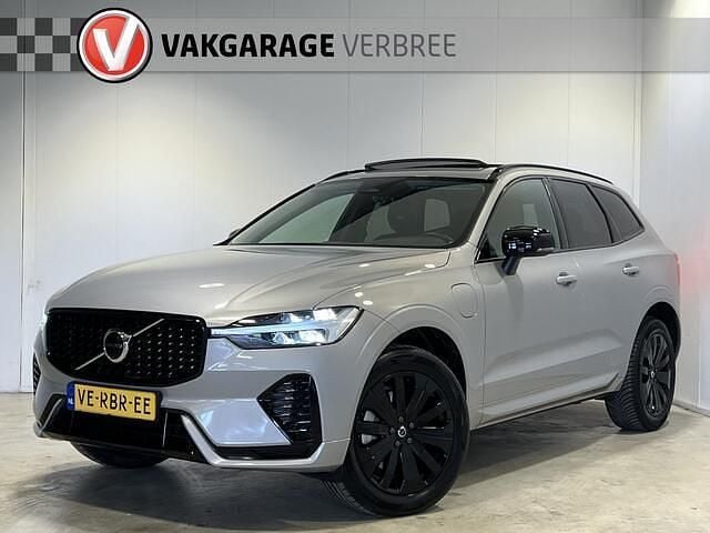 Zilver Gebruikt 2023 Volvo XC60 Plus SUV | € 43.950 - Afbeelding 1/4