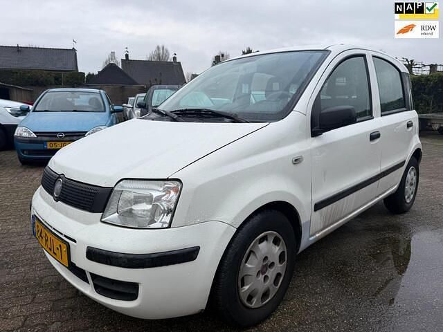 Wit Occasion 2011 Fiat Panda Active Hatchback | € 750 (Super prijs) - Afbeelding 1/4