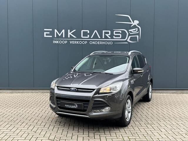 Grijs Gebruikt 2015 Ford Kuga Titanium SUV | € 12.949 (Eerlijke prijs) - Afbeelding 1/4