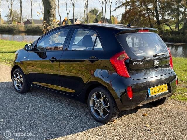 Occasion Kia Picanto 69 PK (50 kW) 2013 Zwart (metallic) Hatchback