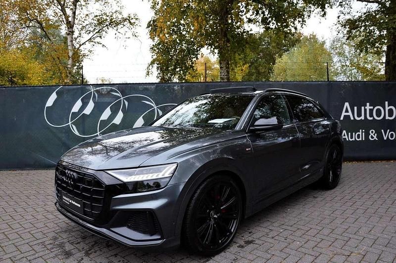 Grijs Gebruikt 2022 Audi RS Q8 Competition SUV | € 80.950 - Afbeelding 1/4