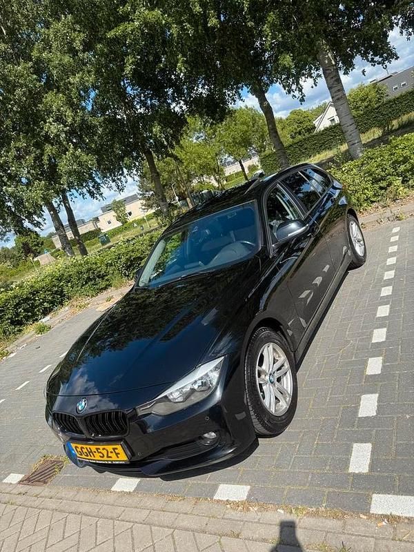 Occasion 2014 BMW 318 | € 7.500 (Goede deal) - Afbeelding 1/4