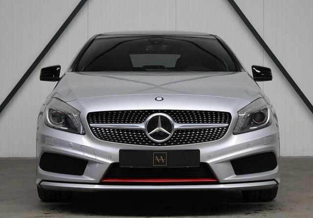 Occasion Mercedes A250 AMG 211 PK (155 kW) 2013 Zilver, metallic lak Hatchback