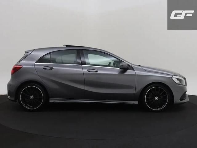 Occasion Mercedes A180 AMG 123 PK (90 kW) 2017 Grijs Hatchback