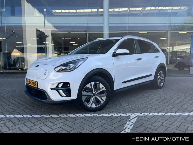 (swp) snow white pearl p Gebruikt 2021 Kia e-Niro SUV | € 24.950 (Super prijs) - Afbeelding 1/4